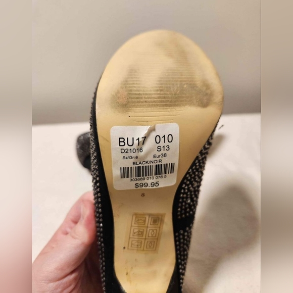 Le Chateau black sparkly high heels. - Picture 5 of 5